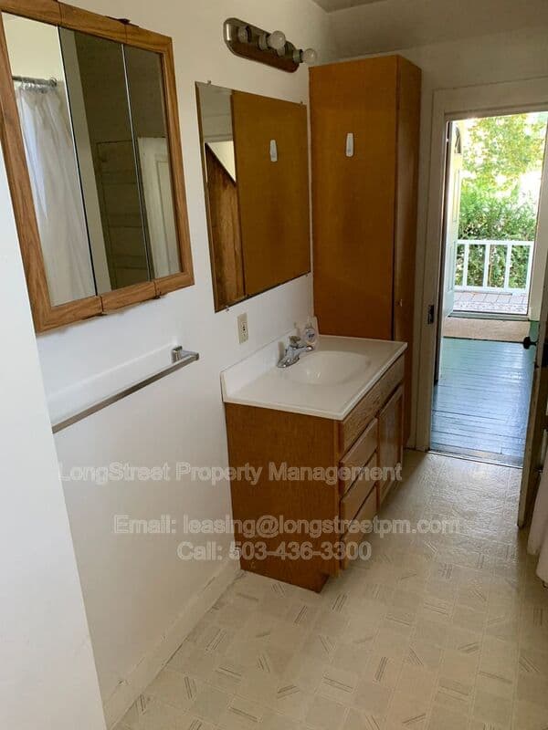 Corvallis Condo: 950 SW Jefferson Ave