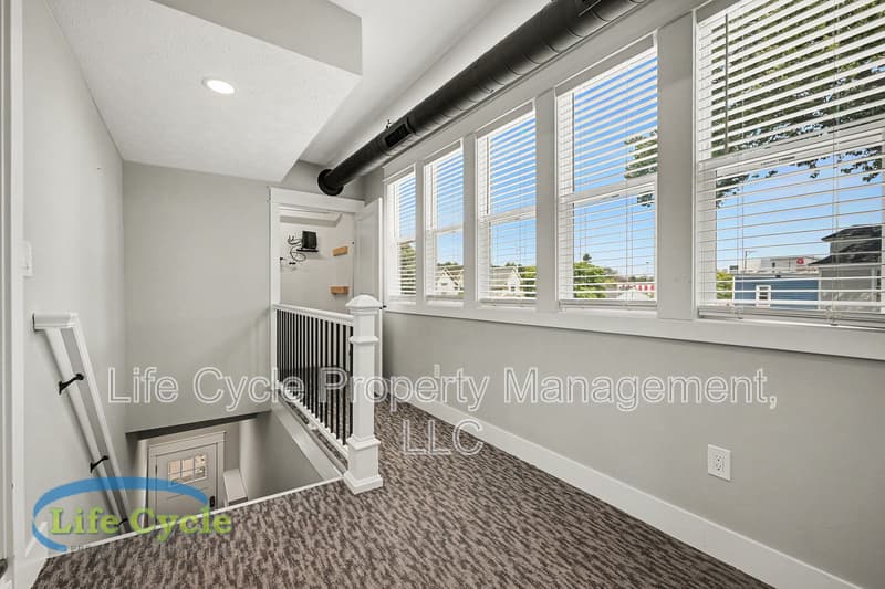 Grand Rapids Condo: 900 Michigan Street Northeast - 1