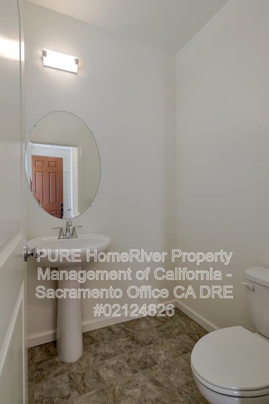 Rancho Cordova House: 3238 Nathrop Way