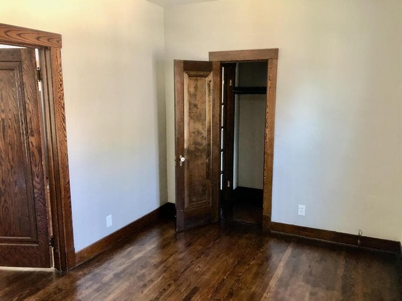Manitowoc Condo: 722 South 22nd Street - Lower