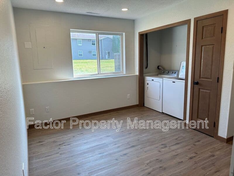 Mankato Townhome: 162 Balcerzak Drive