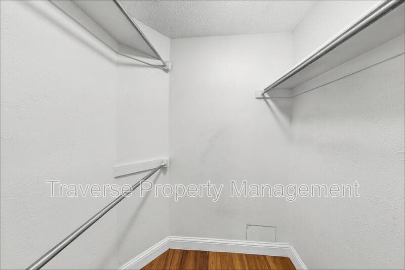 Arlington Condo: 1108 Quail Valley Ln