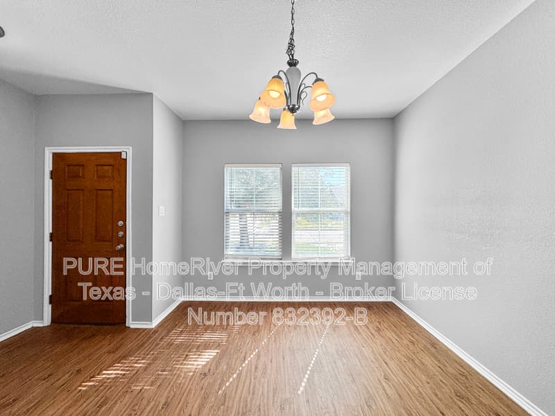 Forney House: 122 Independence Trl