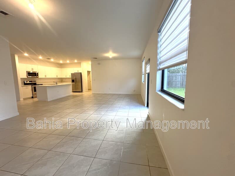 Homestead House: 11936 SW 240th St