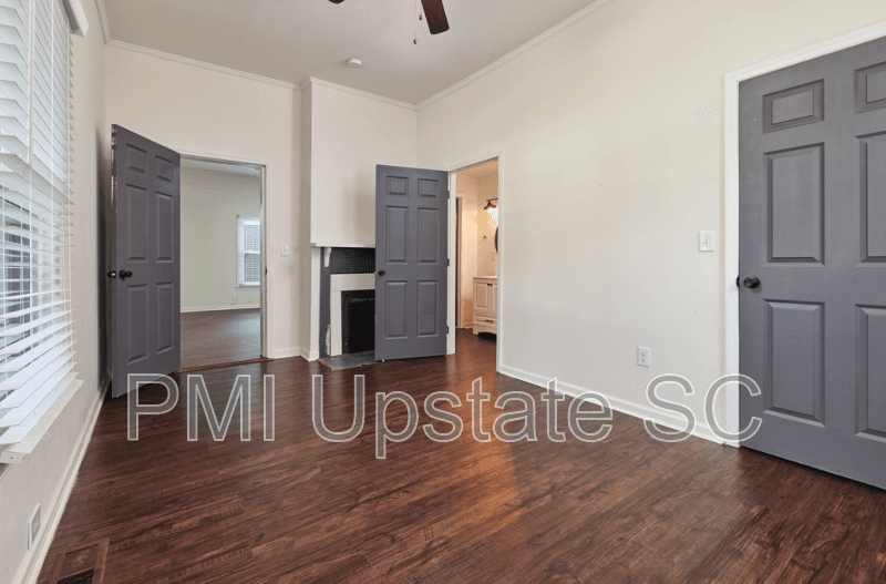 Greenville House: 79 Allen Street