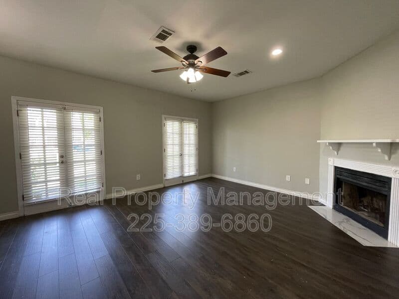 Baton Rouge House: 1531 Lila Ave.