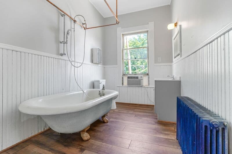 Fredericksburg Condo: 1122 Caroline St