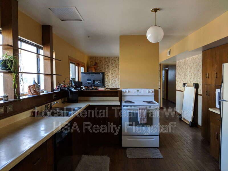 Flagstaff House: 422 E David Dr
