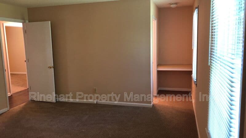 Rock Hill House: 2260 Terrell Place