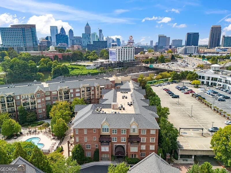 Atlanta Condo: 1735 Peachtree Street NE #428