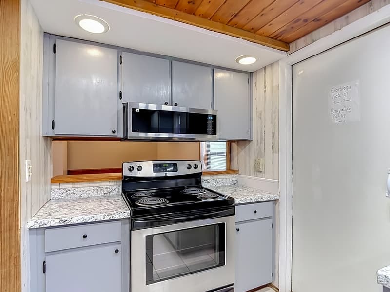 Tampa Condo: 5602 Ashley Oaks Drive - 1