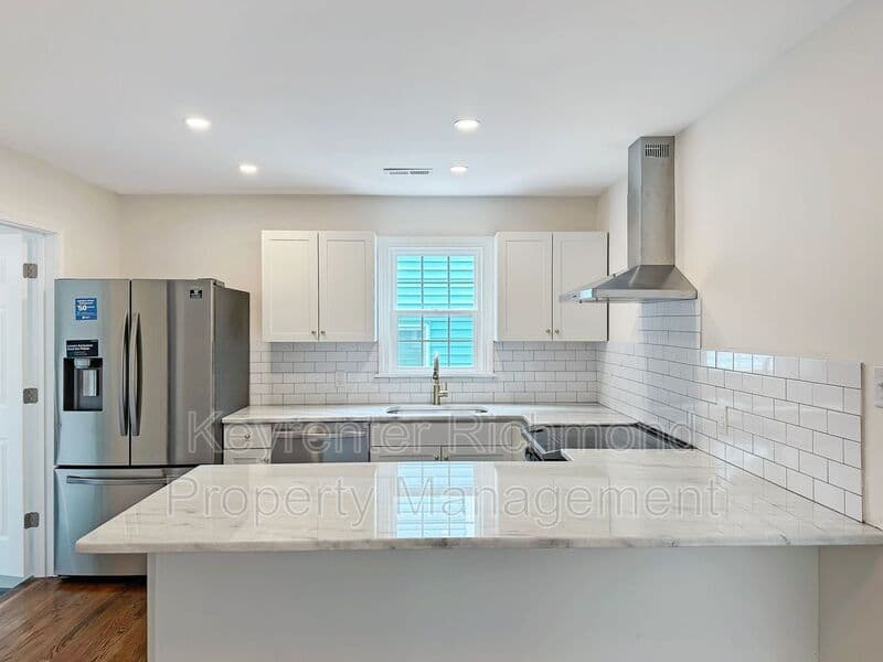 Henrico House: 7409 Landsworth Avenue