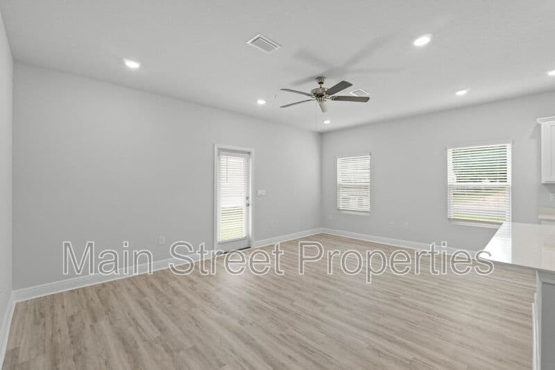 Pensacola Townhome: 7108 Cedar Grove Way