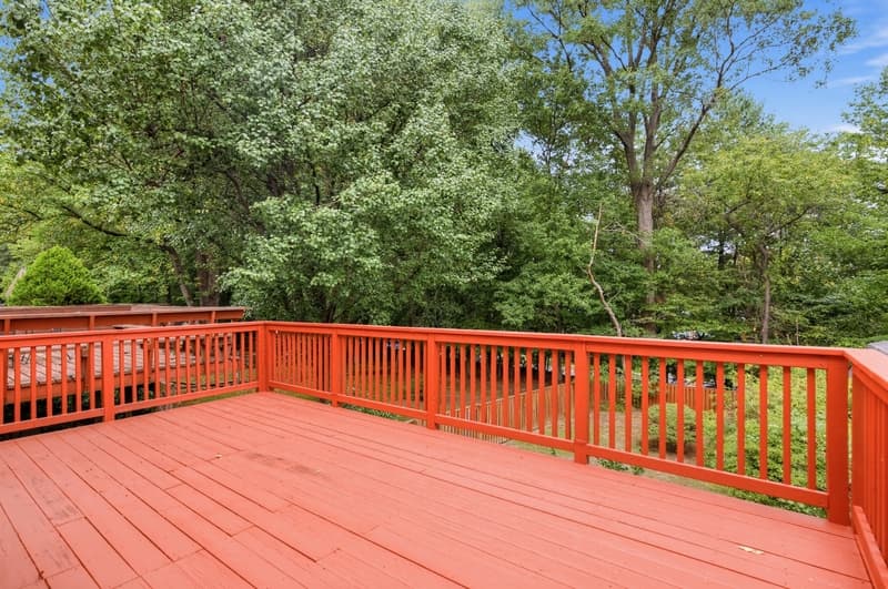 Parkville Condo: 139 East Orange Court