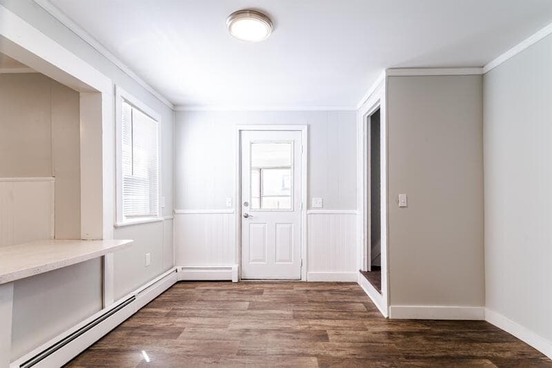 Troy House: 874 6th Avenue