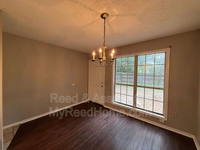 Memphis House: 7004 Wesley Ct.