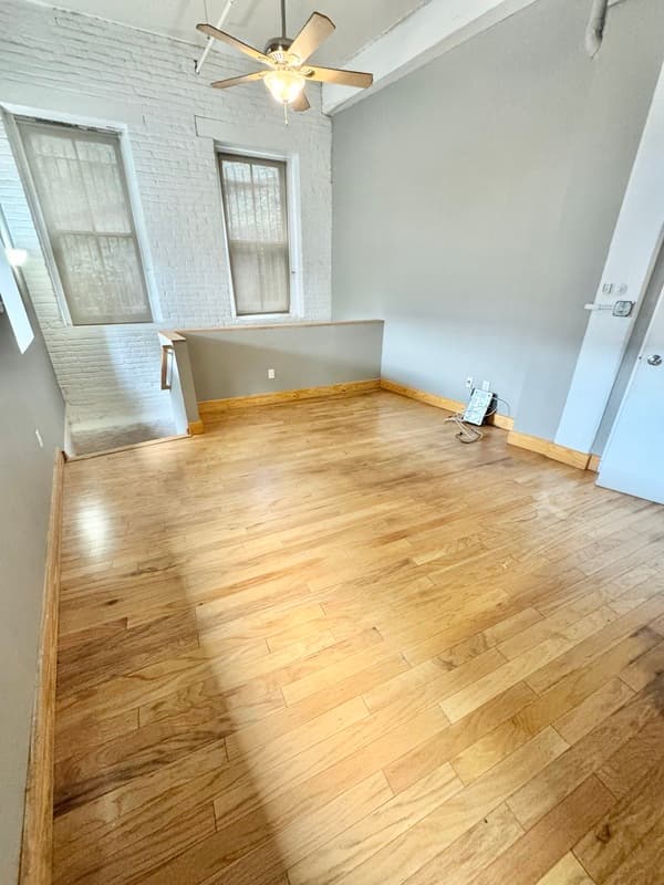 Richmond Condo: 114 Virginia st