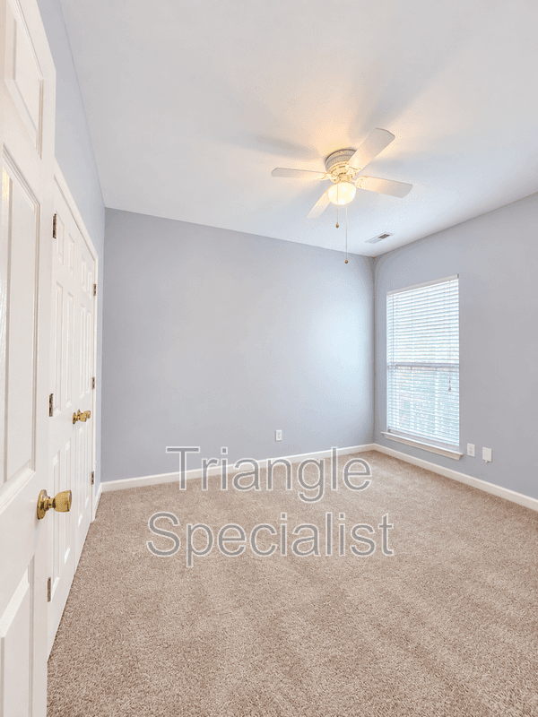 Raleigh House: 5513 Creekdale Circle