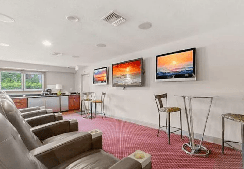 St. Petersburg Condo: 10263 Gandy Boulevard North Building 23 Unit 10