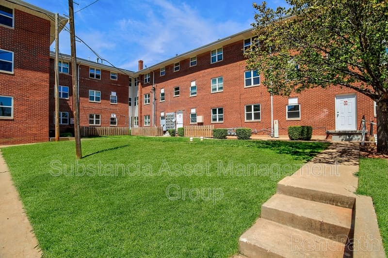 Oklahoma City Condo: 1714 N Lindsay Ave - 6