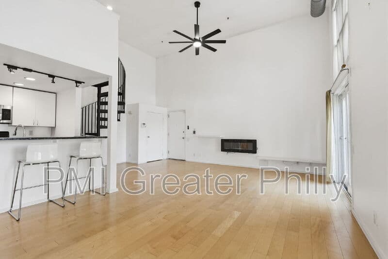 Philadelphia Condo: 182 Gay St