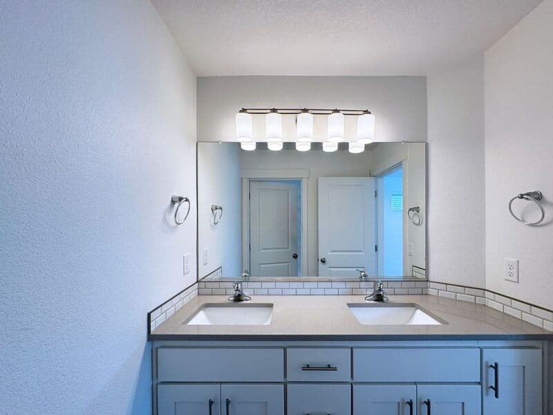 Eugene House: 3432 Rockcress Road