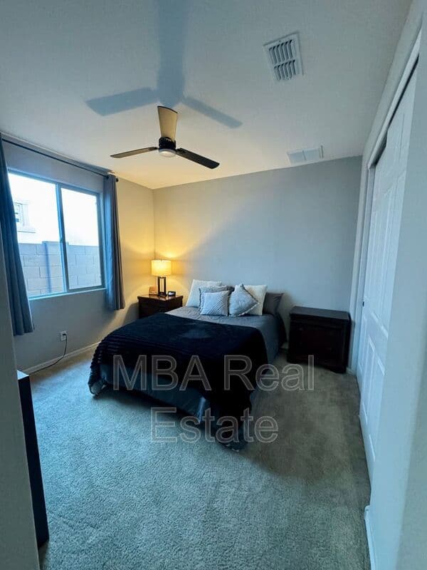 Laveen House: 6803 W Winston Dr