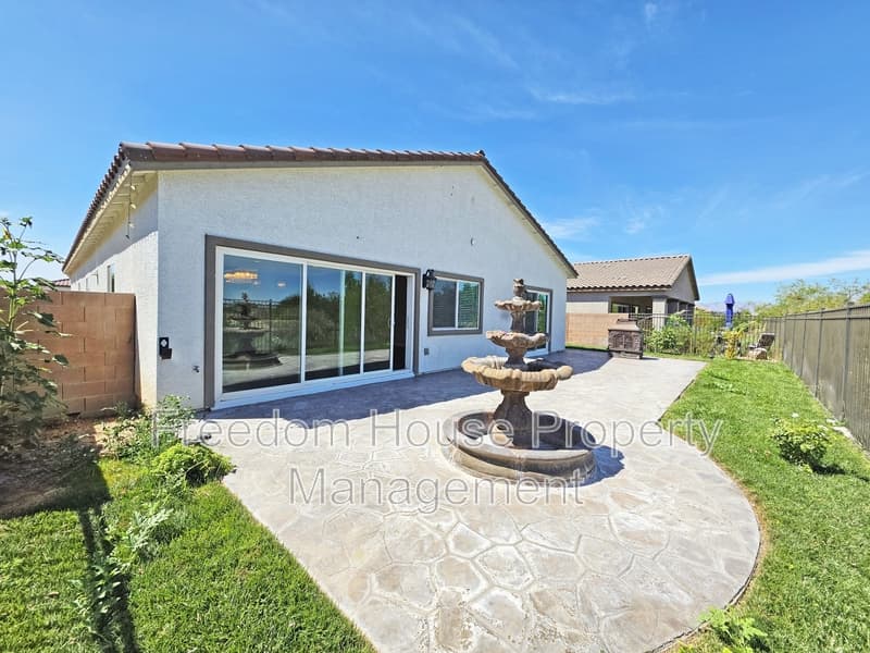 Pahrump House: 5628 San Marco Drive