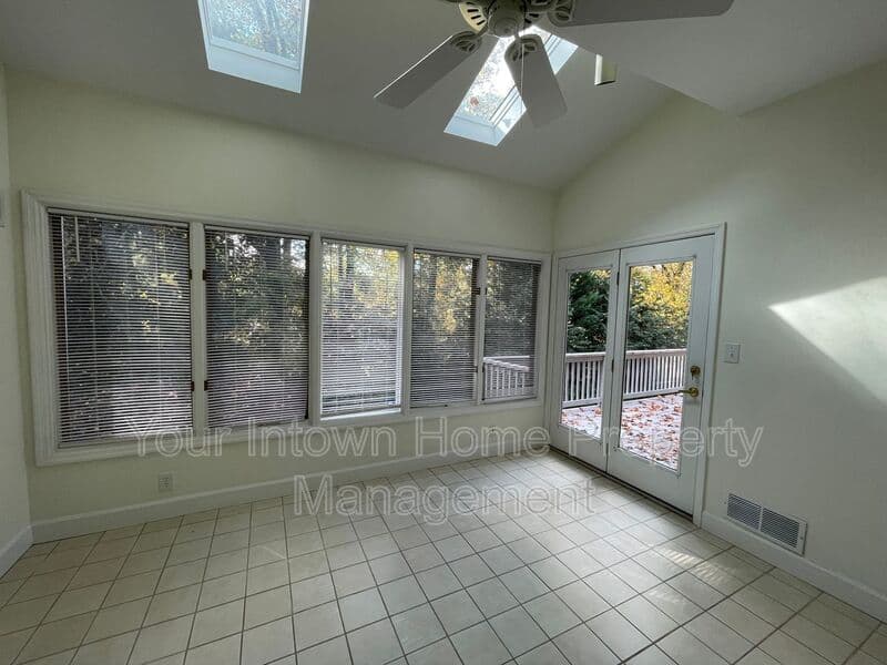 Atlanta Townhome: 2234 Bohler Road NW