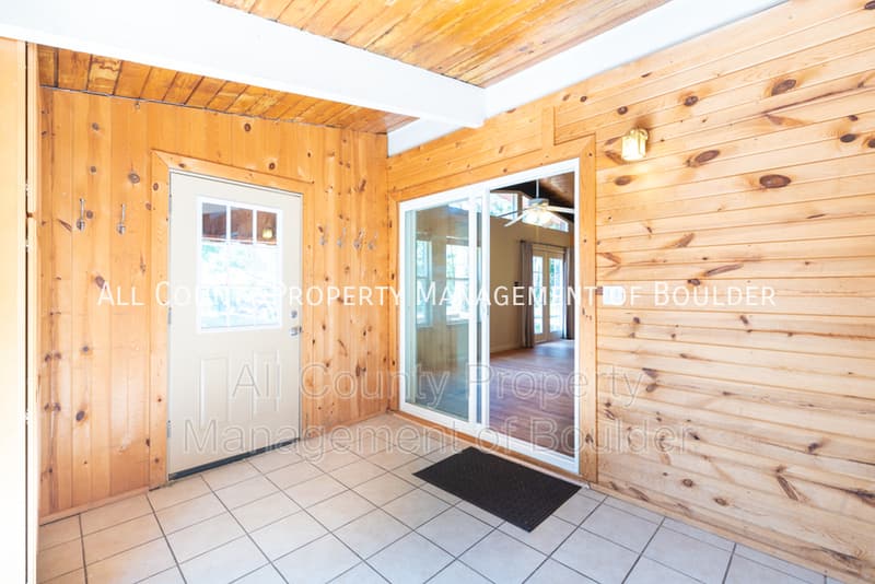 Boulder House: 710 39th Street