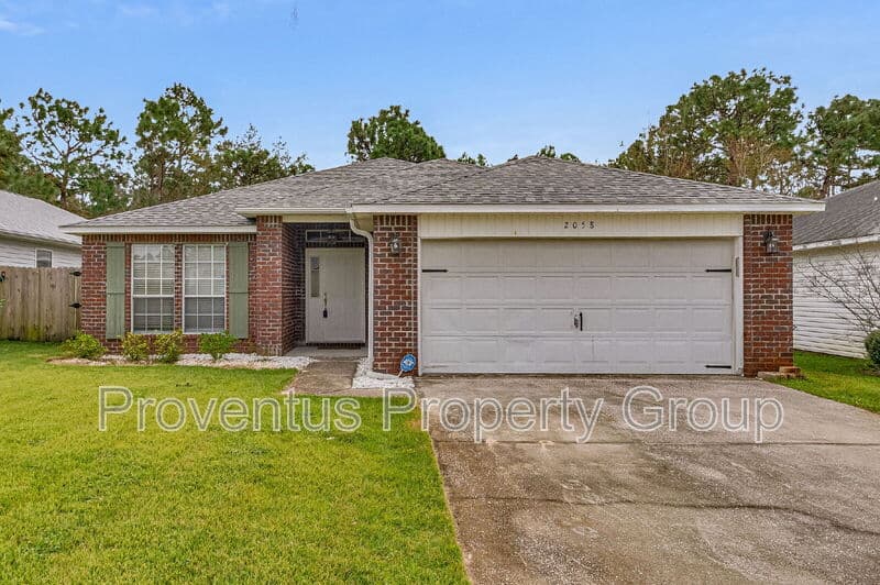 Navarre House: 2058 Catline Circle