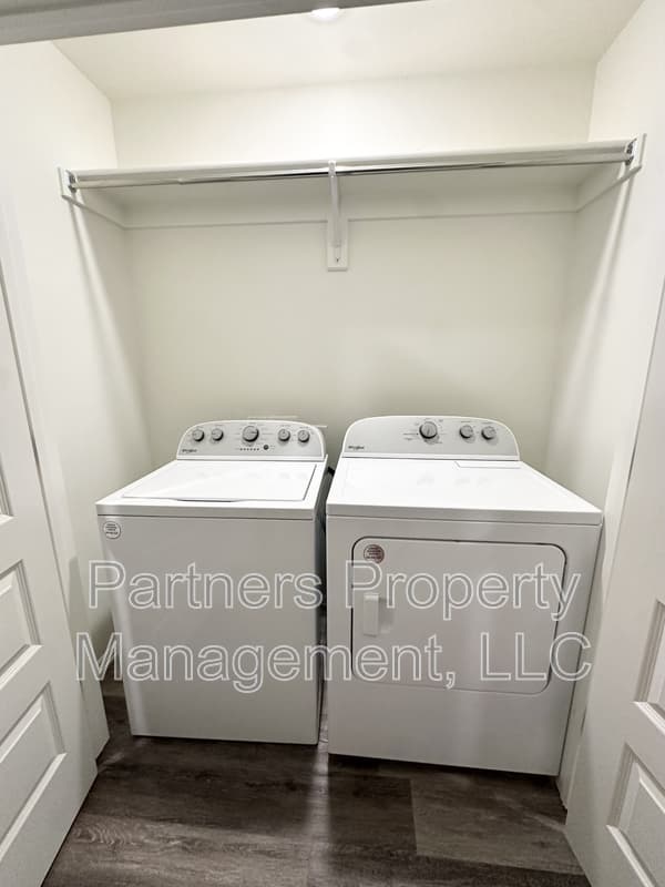 Fayetteville Condo: 821 South Benchmark Lane - 2