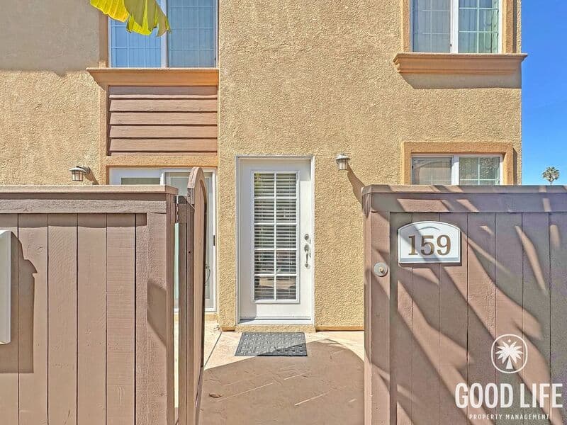 San Diego Townhome: 5252 Balboa Arms Drive