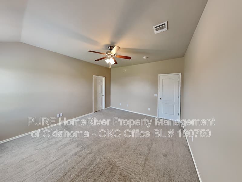 Piedmont House: 11817 NW 134th St