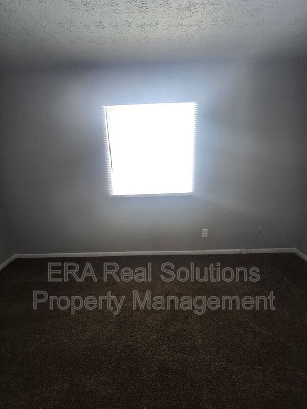 Columbus Condo: 1706 Carstare Dr