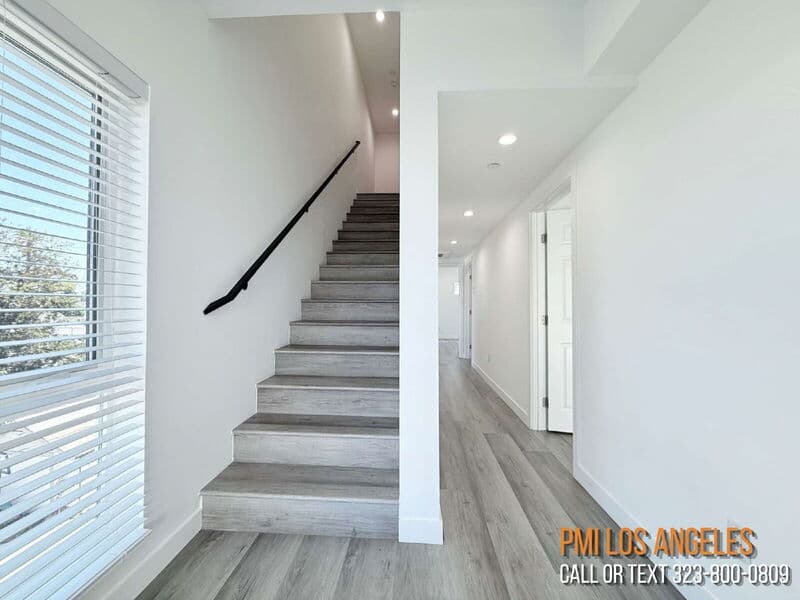 Los Angeles Condo: 1258 Leighton Avenue
