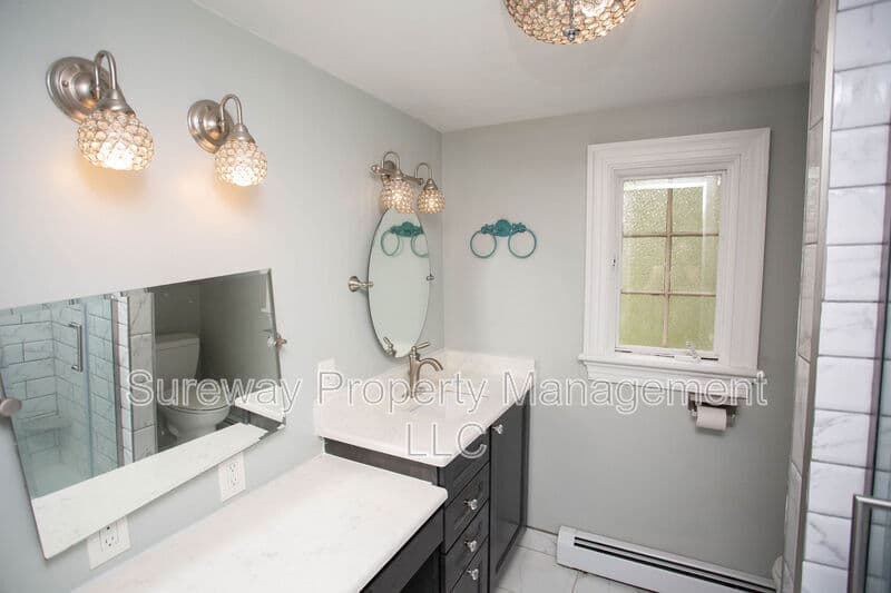 Medford House: 16 Union St
