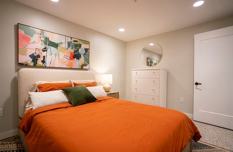 Syracuse Apartment: 500 S. Salina St