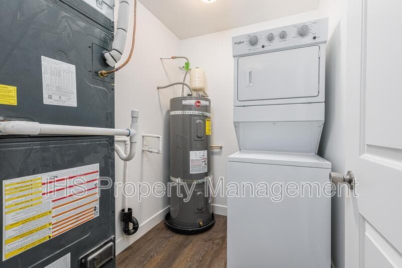 West Richland Condo: 485 S. 38th Ave.