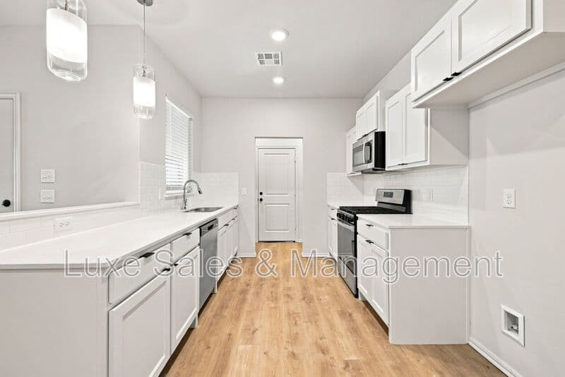 Okahoma City House: 8012 NW 110th Dr.