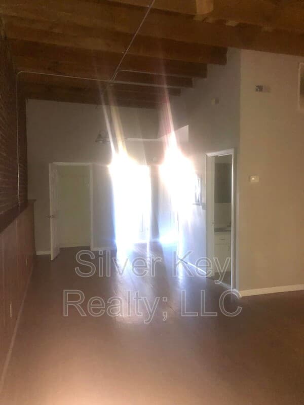 Athens Condo: 217 E. Washington Ave