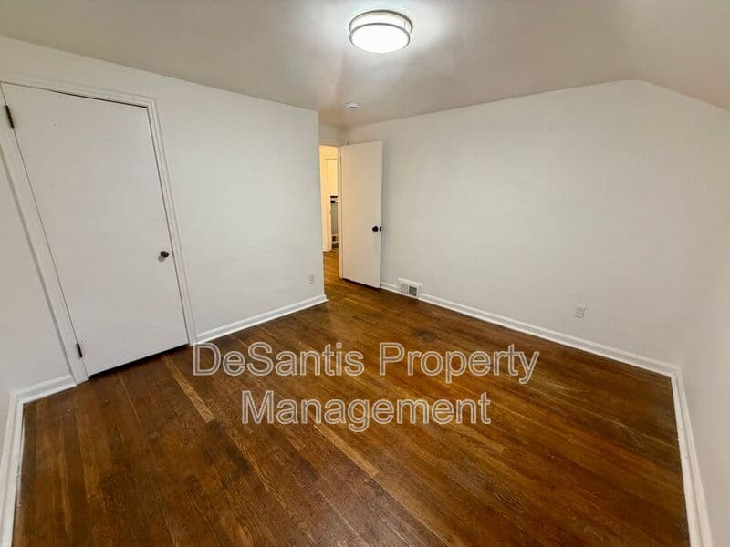 Pittsburgh House: 2725 Glen Mawr Street