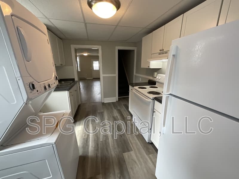York House: 215 Fulton Street