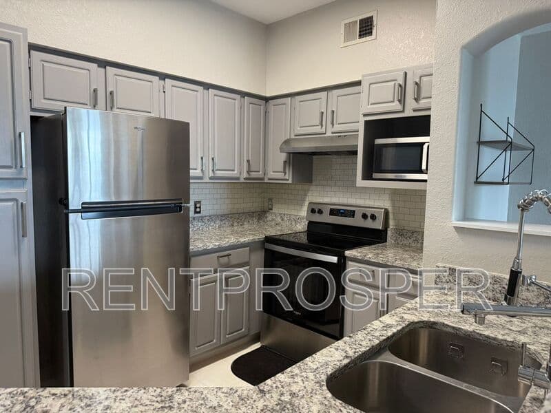 Orlando Condo: 3384 Corona Village Way