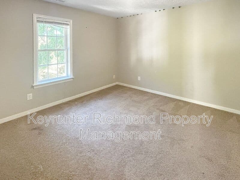 Richmond House: 2010 Colgate Avenue