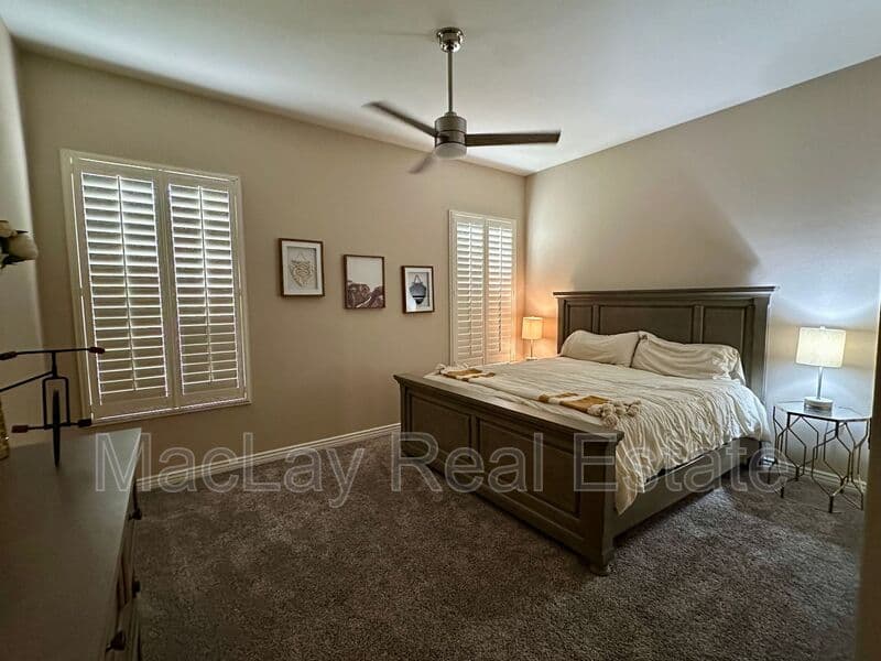 Sun Lakes House: 23724 S Pleasant Way