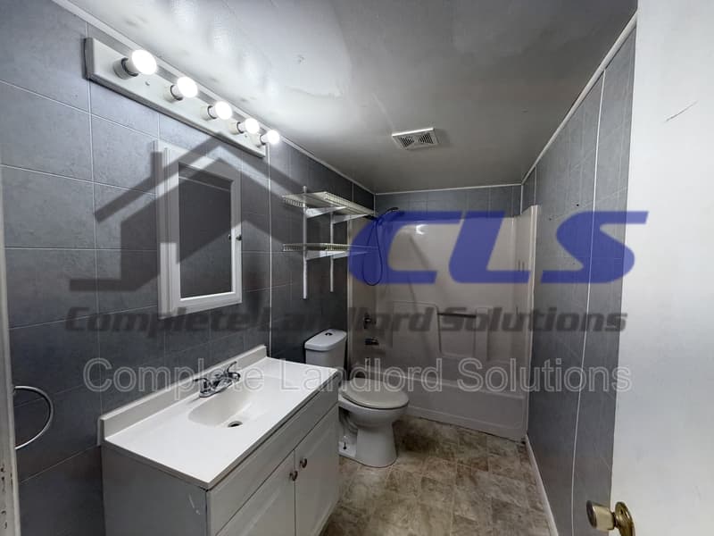 Terre Haute Condo: 626 East Curry Drive - H