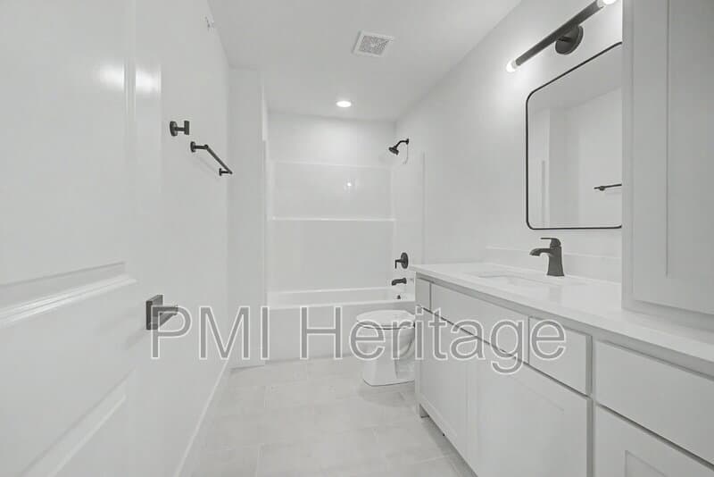 Rogers House: 602 North 6th Street