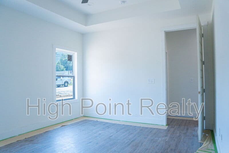 Fort Payne House: 3510 Godfrey Ave NE