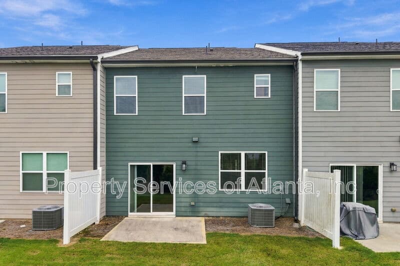 Flowery Branch House: 5313 Melbourne Ln
